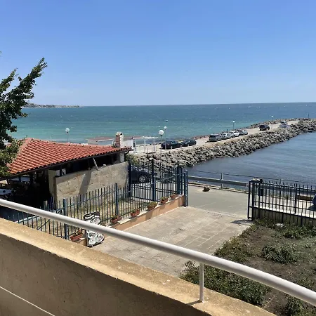 מלון Panorama 3*