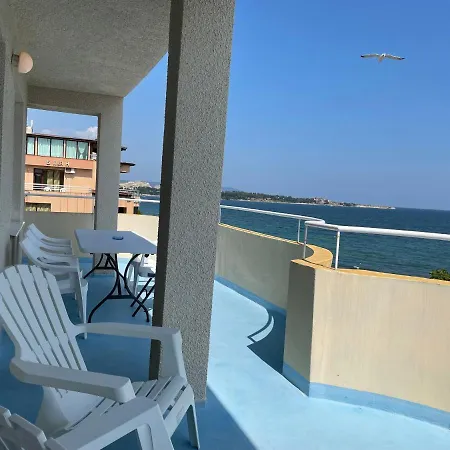 Panorama Szálloda Ravda