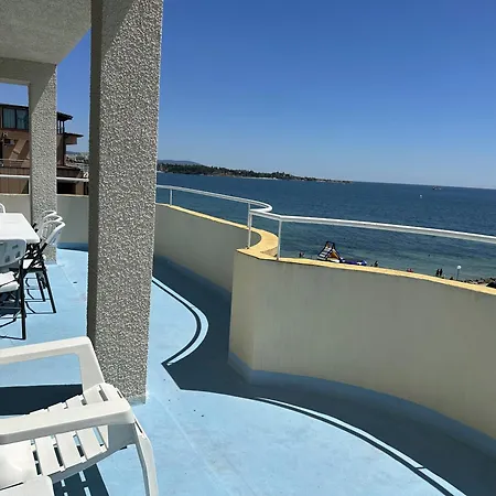 Panorama Szálloda Ravda