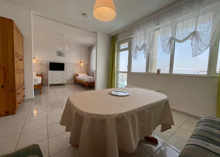 Panorama 3* ラヴダ